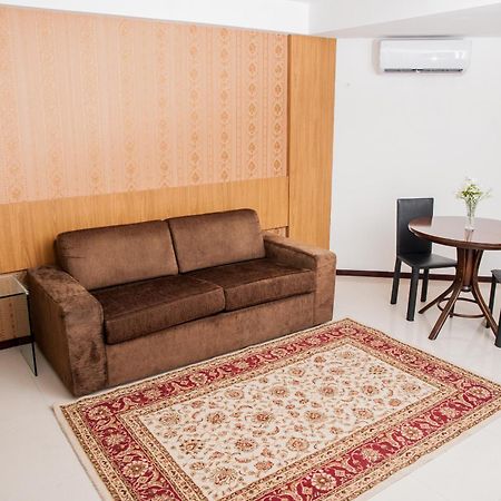 Garbos Trade Hotel มอสโซโร ภายนอก รูปภาพ
