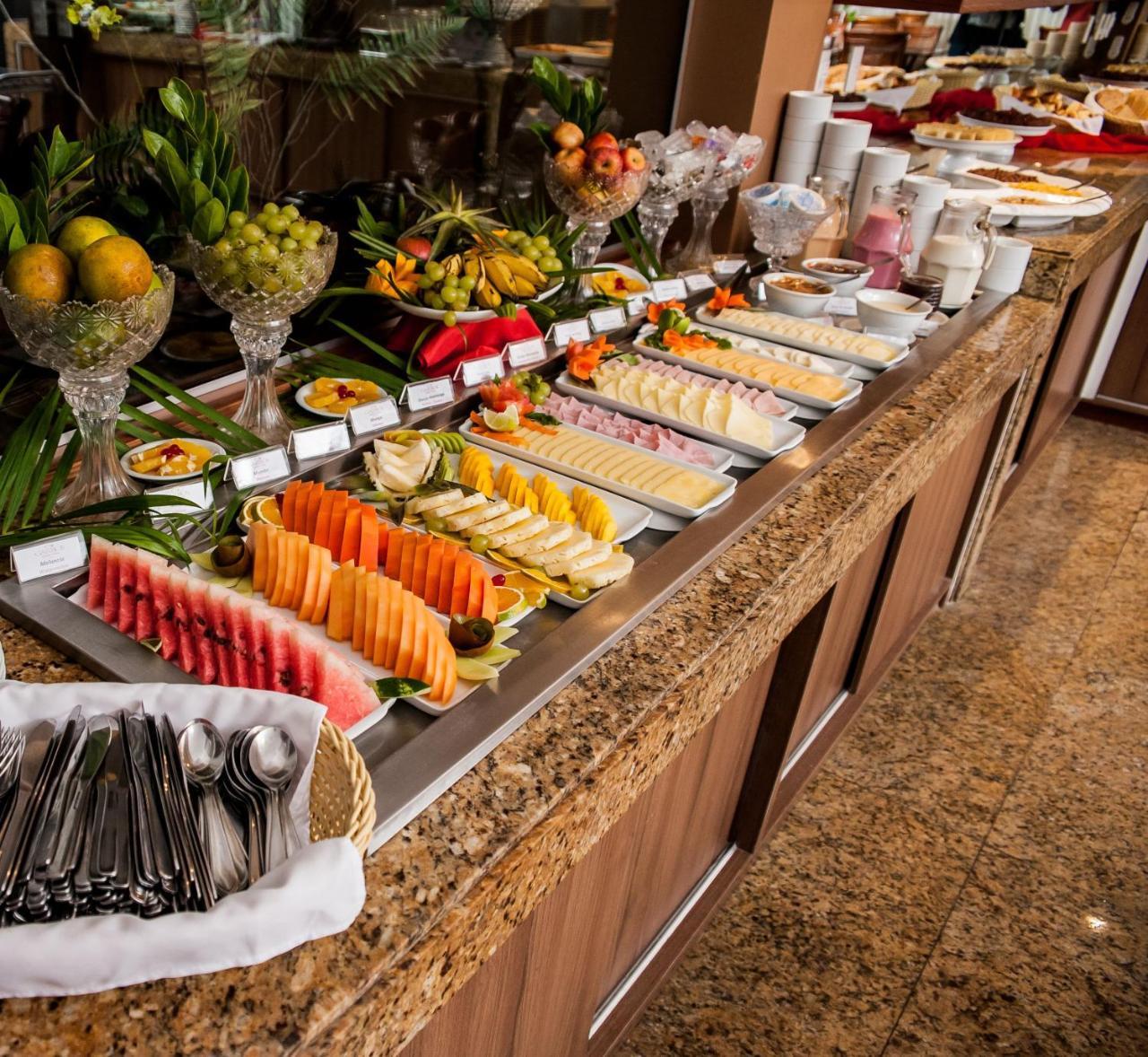 Garbos Trade Hotel มอสโซโร ภายนอก รูปภาพ